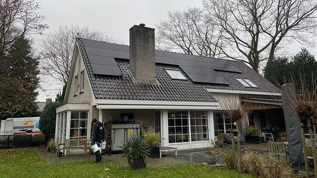 beste merken zonnepanelen in Friesland