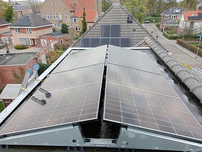 professionele installatie van zonnepanelen in Friesland