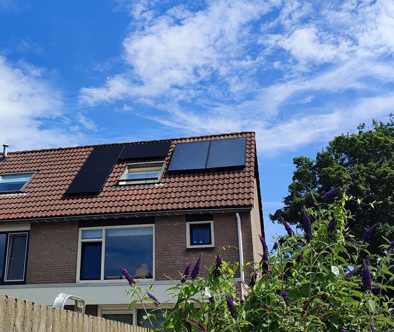 woning met een zonne-energie systeem in Borger